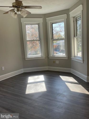 127 7 Ave, Haddon Heights NJ 08035-1828 exterior