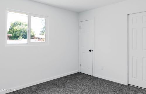 3426 Elm St, Phoenix AZ 85033-1039 exterior