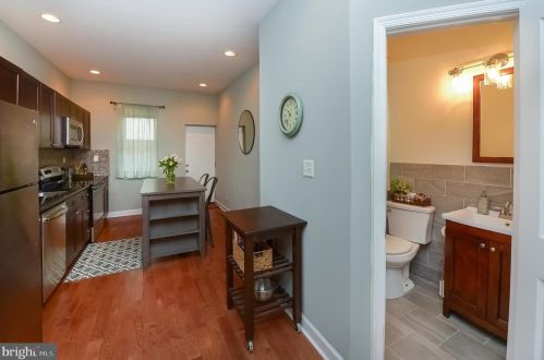 1275 Bucknell St, Philadelphia PA 19145-3214 exterior