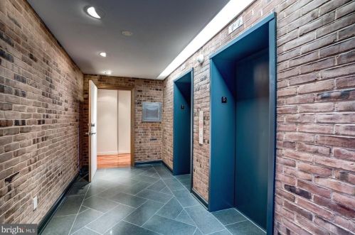 3251 Prospect St, Washington DC 20007-3243 exterior