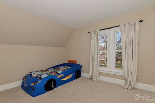 325 Douglas Ave, Bull Valley IL 60014 exterior