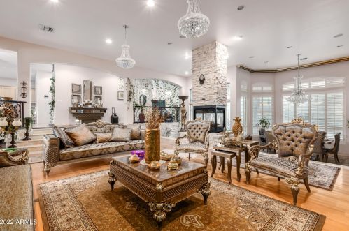 13816 18th St, Phoenix AZ 85022-2878 exterior