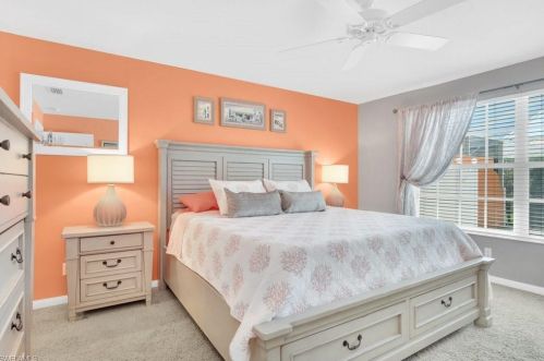 5045 Kingston Way, Naples FL 34119-9542 exterior