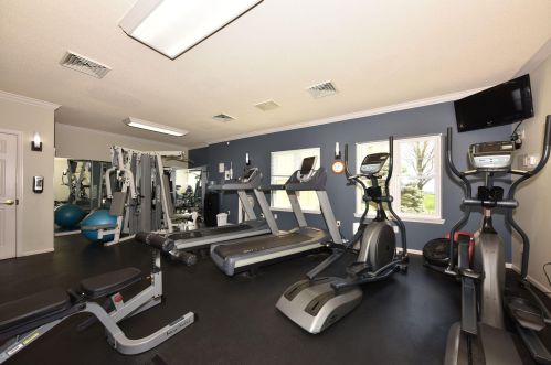 1300 Prospect Ave, Milwaukee WI 53202-3022 exterior