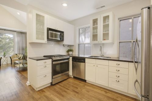 1734 Sedgwick St, Chicago IL 60614-5722 exterior