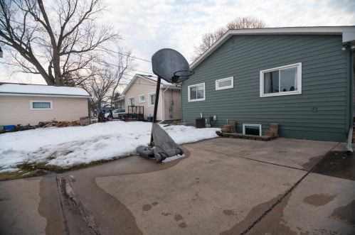 1266 Clark St, Saint Paul MN 55130-3569 exterior