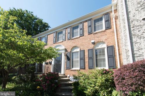 7373 Hallcrest Dr, Mc Lean VA  22102-2909 exterior