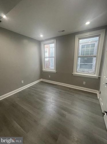 6217 Chestnut, Philadelphia PA 19104-3120 exterior