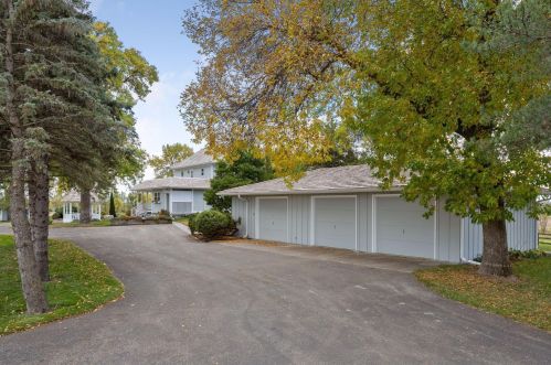 1488 Copeland Rd, Maple Plain MN 55359-9537 exterior