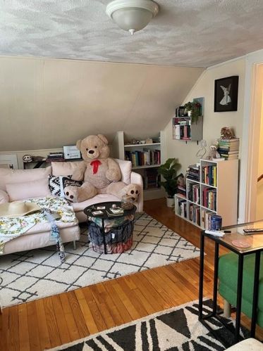 453 Woonasquatucket Ave, Providence RI 02911-3134 exterior