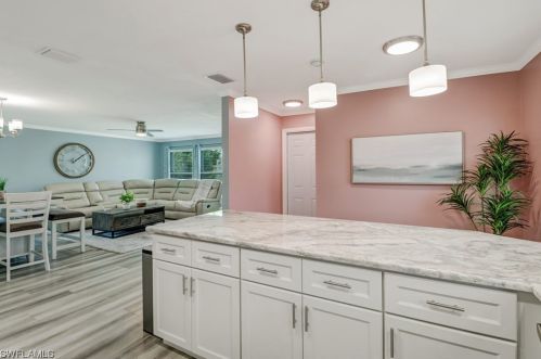 629 95th Ave, Naples FL 34108-2454 exterior