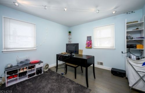 2265 Ludlow St, Rahway NJ 07065-3614 exterior