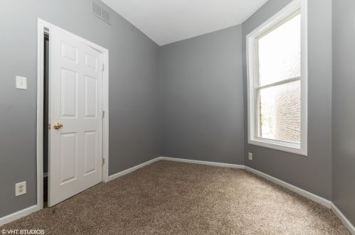 6544 Peoria St, Chicago IL 60621-1819 exterior