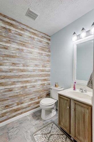 2227 Frst Rdg Dr, Hebron OH 43025-8000 exterior