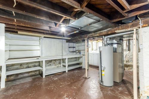 715 12 St, Duluth MN 55805-1412 exterior