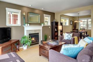 1620 46th St, Seattle WA  98103-6714 exterior