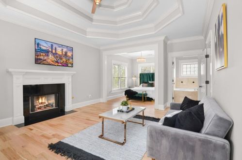 560 Morgan St, Atlanta GA 30308-2821 exterior