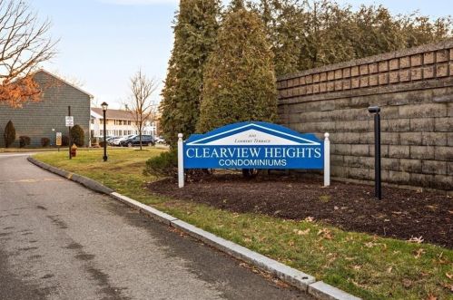 200 Lambert Ter, Chicopee MA 01020-1069 exterior