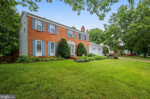 8120 Cooper St, Alexandria VA  22309-1008 exterior