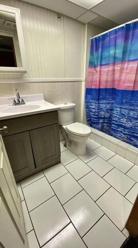 1323 Muskegon Ave, Grand Rapids MI 49504-3250 exterior