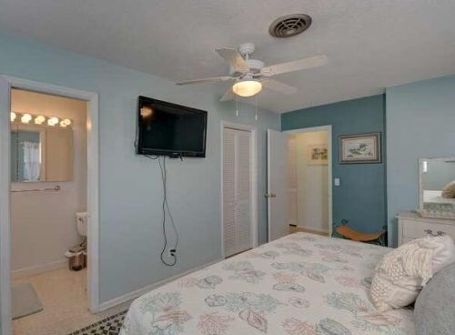 304 Bay St, Fort Pierce FL 34952-1317 exterior