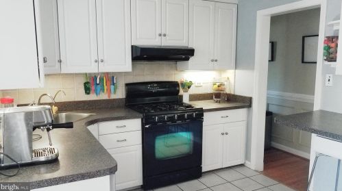 2208 Osborn Dr, Silver Spring MD  20910-1323 exterior