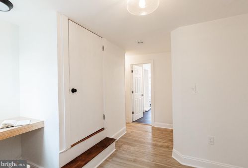 216 James St, Lancaster PA 17603-2910 exterior