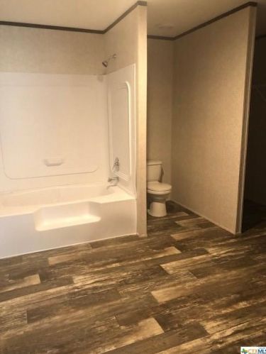 376 Fawn Dr, Spring Branch TX 78070-4704 exterior