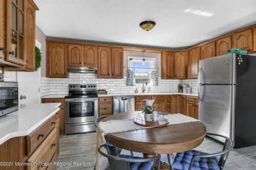 2416 Dwight Ave, Point Pleasant Beach NJ 08742-3705 exterior