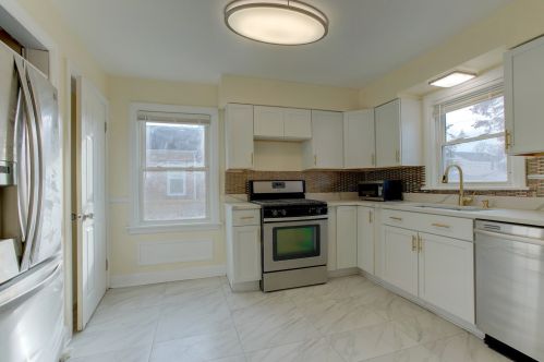 10742 Whipple St, Chicago IL 60655-2008 exterior