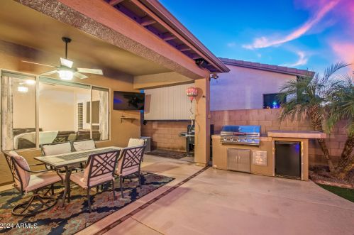 3080 Runaway Bay Pl, Chandler AZ 85249-6941 exterior