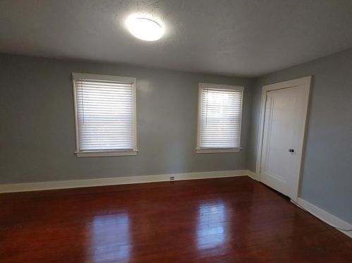 462 Walnut St, Pittsburgh PA  15238-3351 exterior