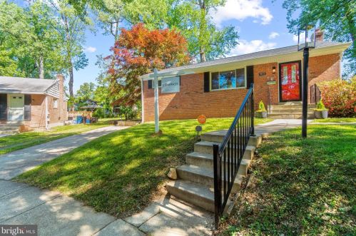 2905 Fenimore Rd, Silver Spring, MD 20902-2614