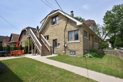 2376 56, Milwaukee WI 53210-2230 exterior