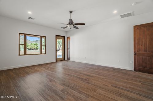 36648 27th Ave, Phoenix AZ 85086-8747 exterior