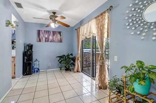 5278 Floridan Ave, Naples FL 34113-7896 exterior