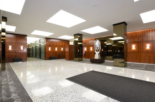 535 Michigan Ave, Chicago IL 60611-3814 exterior