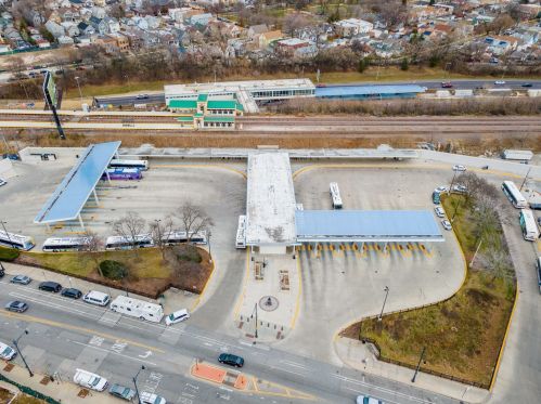 5440 Higgins Ave, Chicago IL  60630-2155 exterior