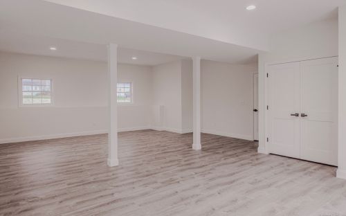 116 Laurel Dr, Killingly CT 06241-2218 exterior