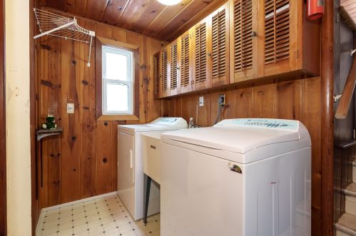 7625 Julie Dr, Kalamazoo MI  49024-4915 exterior