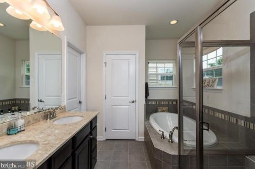 2501 Baileys Pond Rd, Accokeek MD 20607-3776 exterior