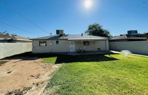 4444 48 Dr, Phoenix AZ 85031-1301 exterior