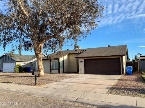 7547 Elm St, Phoenix AZ  85033-1202 exterior