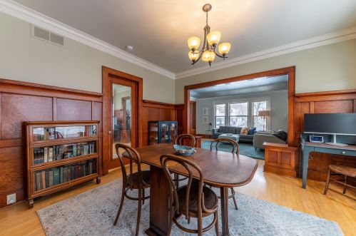 2421 46, Milwaukee WI 53210-2918 exterior