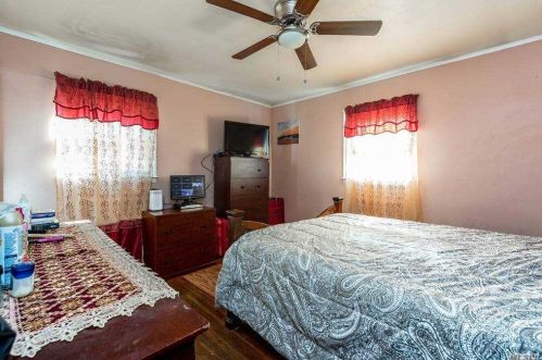 189 Broadway, Valley Stream NY 11580-4810 exterior