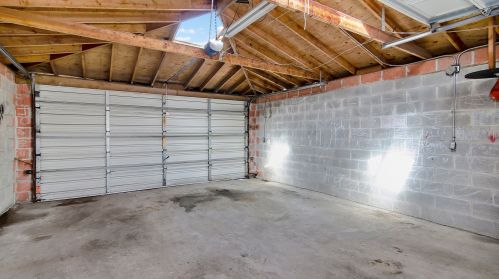 2400 Whipple St, Chicago IL 60655-2127 exterior