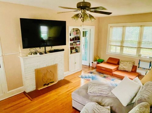 67 Donaldson St, New Brunswick NJ  08904-2109 exterior