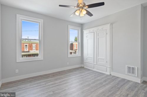 5409 Lawrence St, Philadelphia PA 19120-1829 exterior