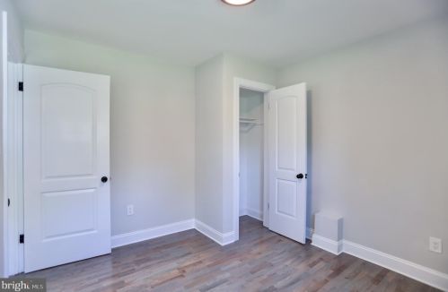 201 University Blvd, Silver Spring MD  20901-1945 exterior