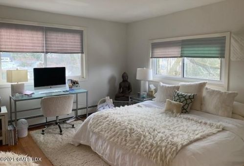 112 Elm St, Greenwich CT 06830-6639 exterior